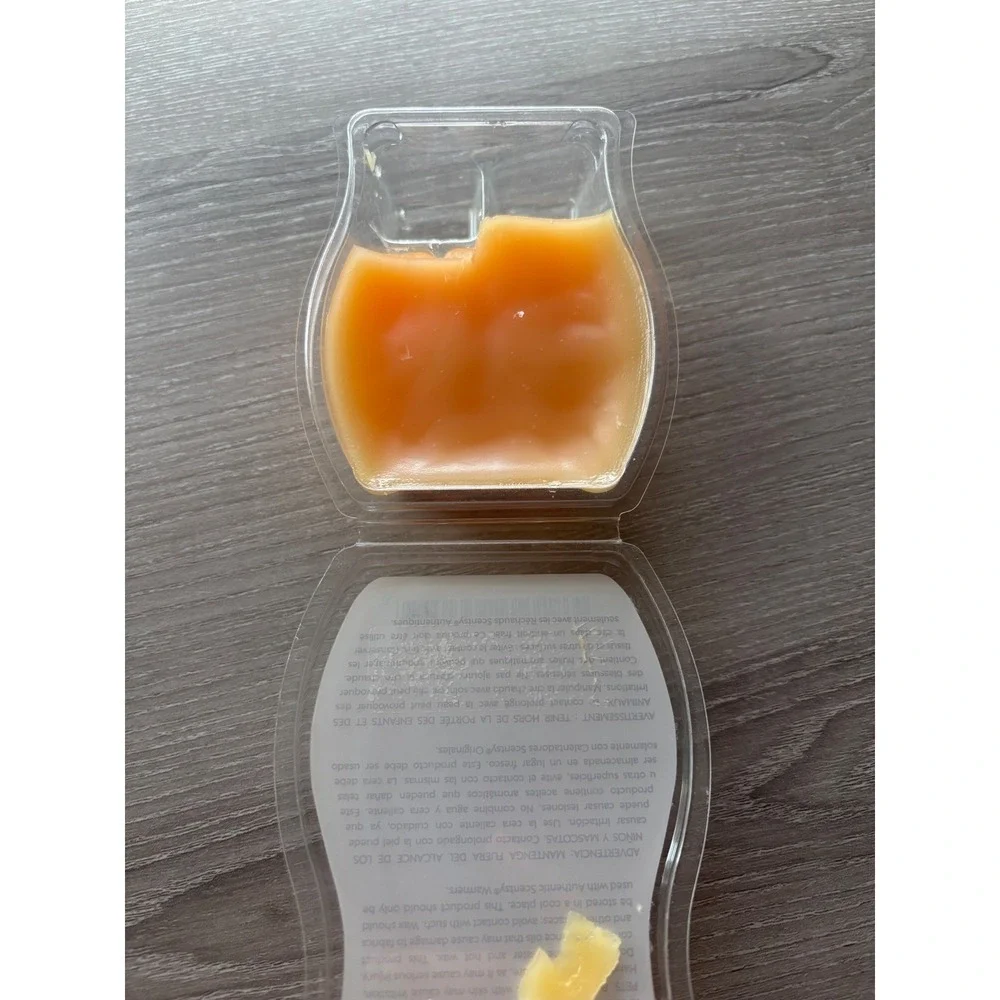 Scentsy Bar Camu Camu Wax Melt Tropical‎ Fragrance Orange 2.6oz Partially Used